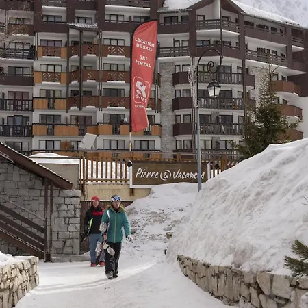 - Val-d'isere Hotel apartamentowy 3*