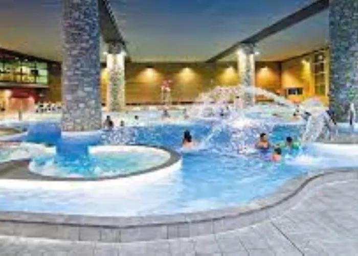 - Val-d'isere Hotel apartamentowy